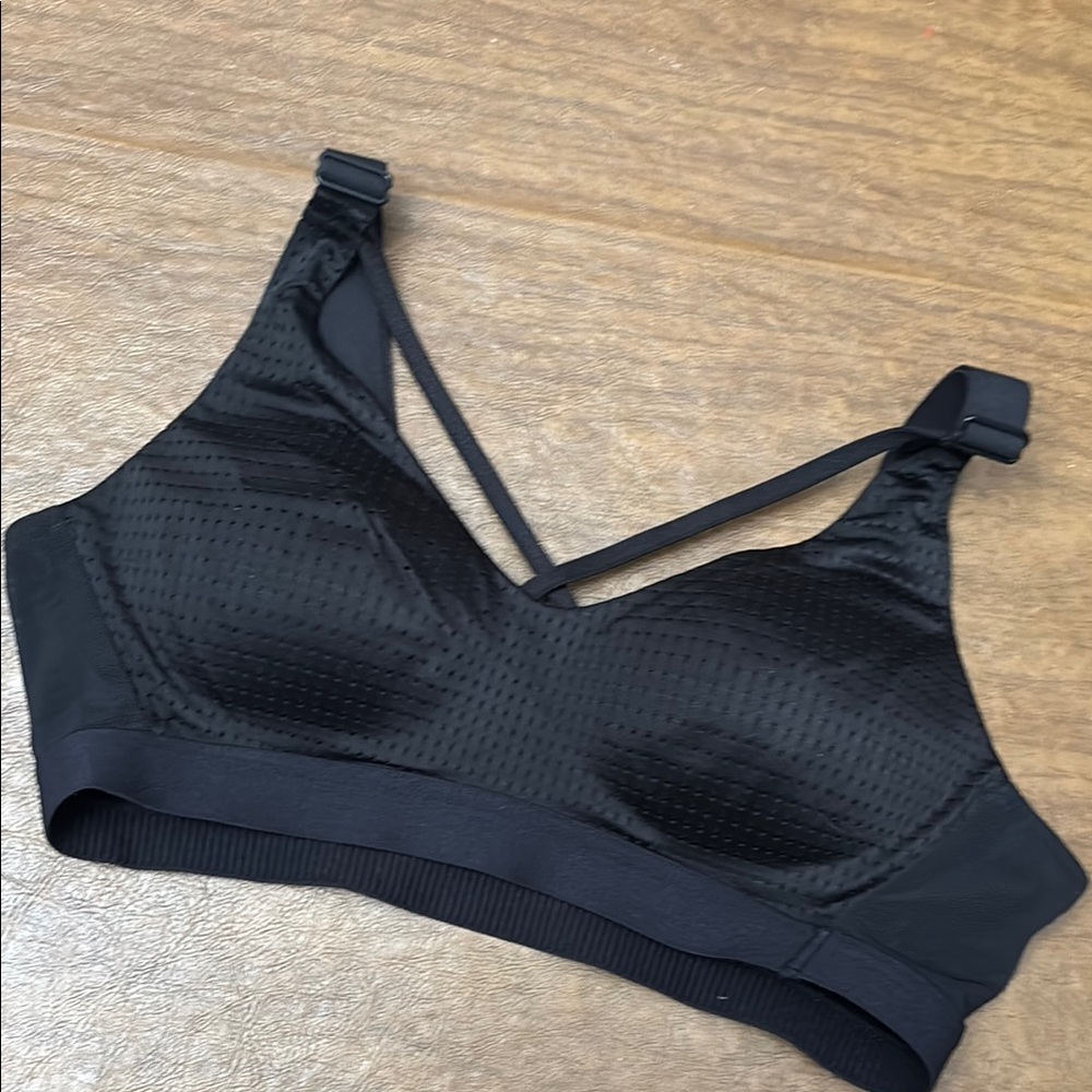 Victoria Secrets Sport Black Women's Bra